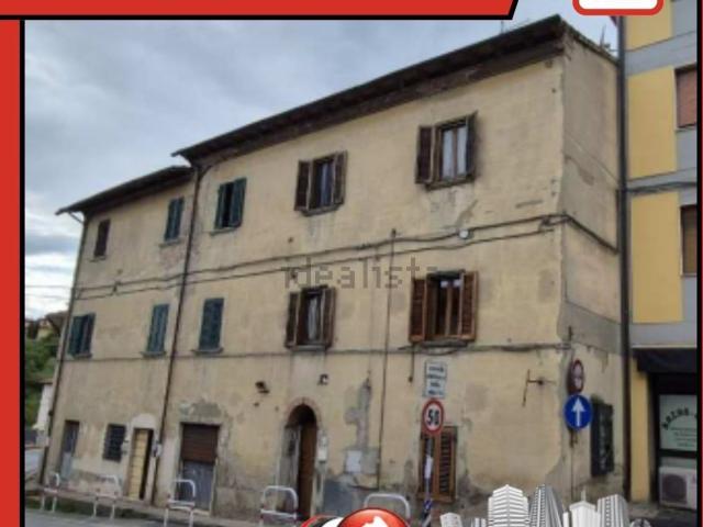 Appartamento in vendita di 186 m² in Via Nazionale