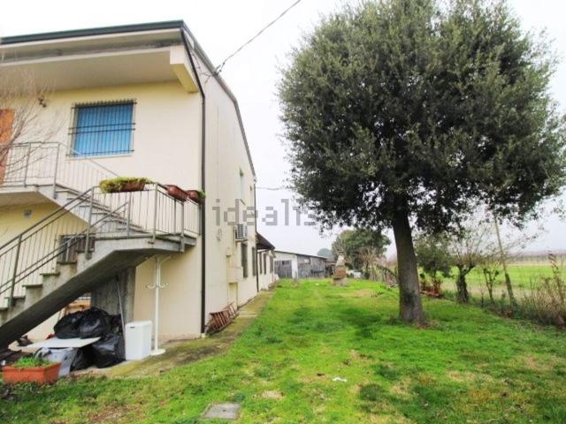 Appartamento in vendita di 186 m² in Via Stroppata Vecchia, 3