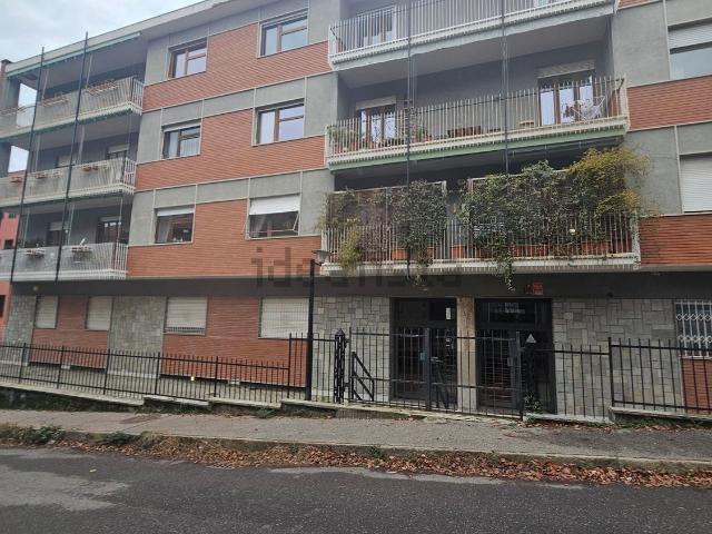 Appartamento in vendita di 186 m² in Strada del Cantello, 3