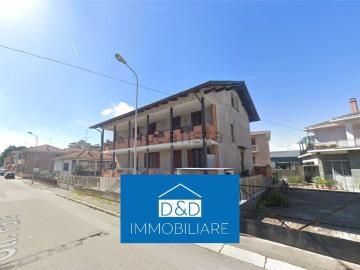 Appartamento in vendita di 186 m² in Strada Farè, 9