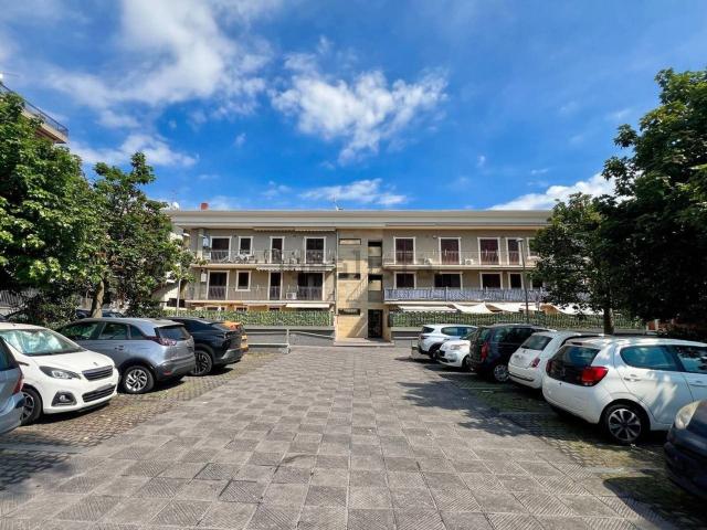 Appartamento in vendita di 187 m² in Via C. Colombo