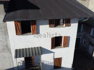 Appartamento in vendita di 187 m² in Via Giuseppe Verdi, 1