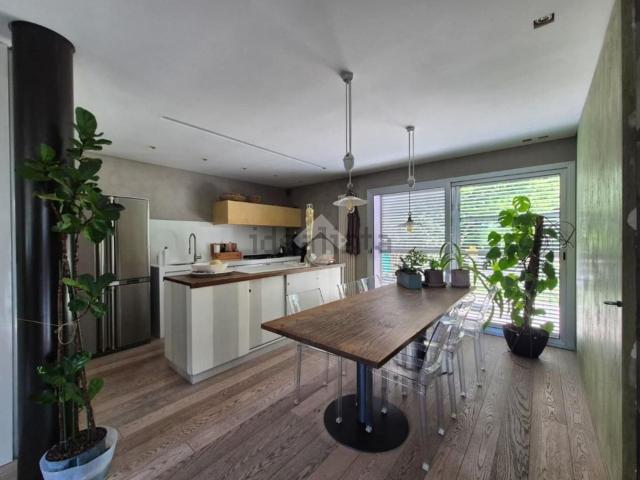 Appartamento in vendita di 187 m² in Via Piave, 197