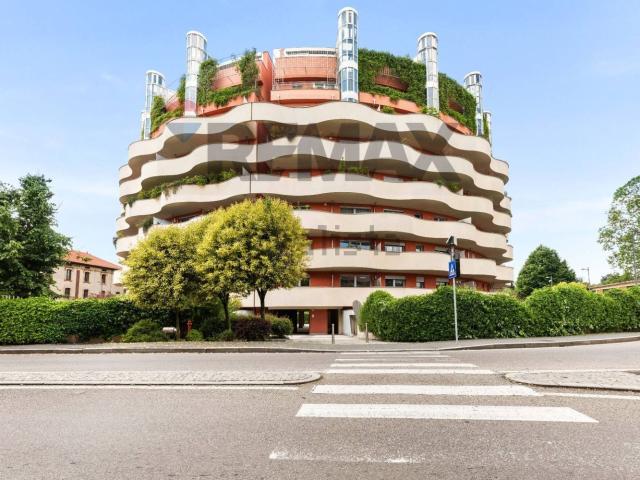 Appartamento in vendita di 187 m² in Corso Sempione, 213