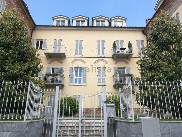 Appartamento in vendita di 188 m² in Via Gioacchino Testa, 99
