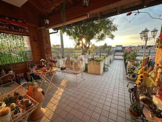 Appartamento in vendita di 188 m² in Via Dese, 16