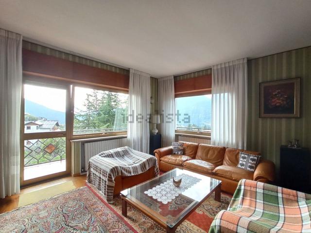 Appartamento in vendita di 188 m² in Via Monteona