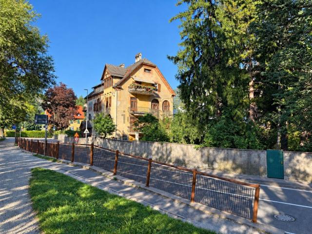 Appartamento in vendita di 188 m² in Via Plose