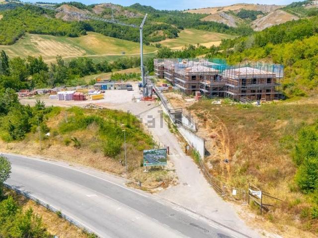 Appartamento in vendita di 188 m² in Via Radici Sud