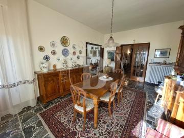 Appartamento in vendita di 188 m² in Vico d&apos elsa