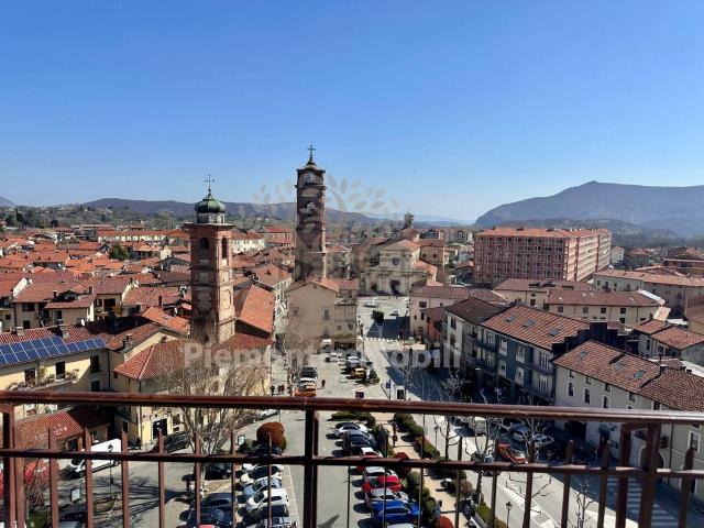 Appartamento in vendita di 188 m² in Piazza Molines