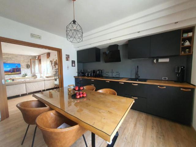 Appartamento in vendita di 189 m²