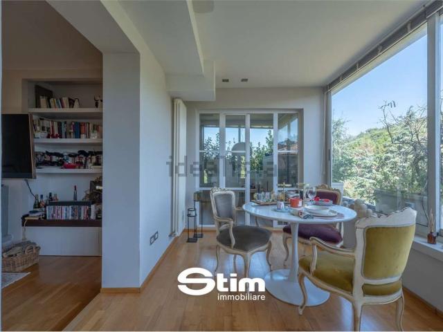 Appartamento in vendita di 189 m² in Via delle Caravelle