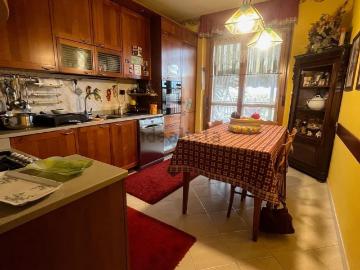 Appartamento in vendita di 189 m² in Via Niccolò Paganini, 35
