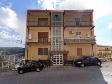 Appartamento in vendita di 189 m² in Via Nuova Sant&apos Antonio, 103
