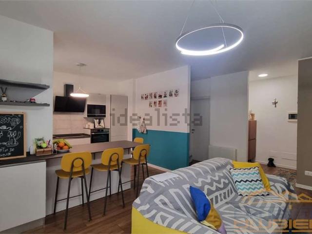 Appartamento in vendita di 189 m² in Via Pierre de Coubertin, 6