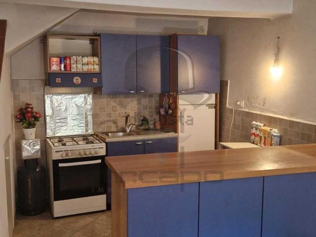 Appartamento in vendita di 189 m² in Via Renzo Matazzoni
