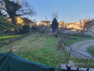 Appartamento in vendita di 189 m² in Largo Campi Bernardino