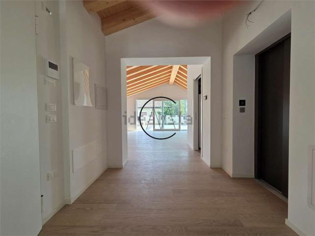 Appartamento in vendita di 190 m²