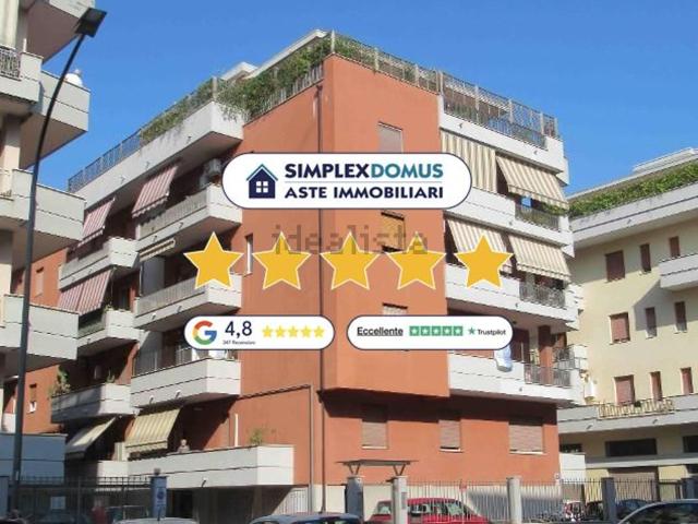 Appartamento in vendita di 190 m² in Via Campobasso