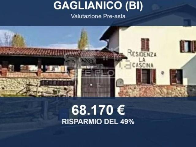 Appartamento in vendita di 190 m² in Via Carlo Felice Trossi, 144
