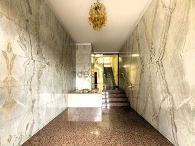 Appartamento in vendita di 190 m² in Via Carlo Oreglio, 3