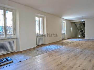 Appartamento in vendita di 190 m² in Via del Loreto