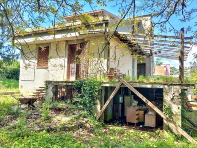 Appartamento in vendita di 190 m² in Via del Quartaccio
