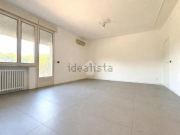 Appartamento in vendita di 190 m² in Via Emilia, 38