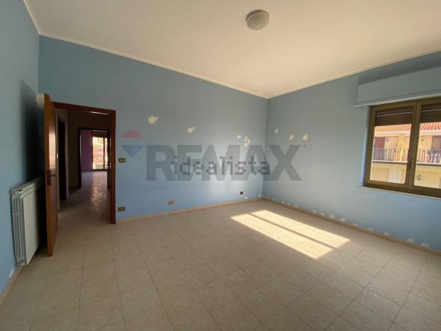Appartamento in vendita di 190 m² in Via Francesco Crispi, 7