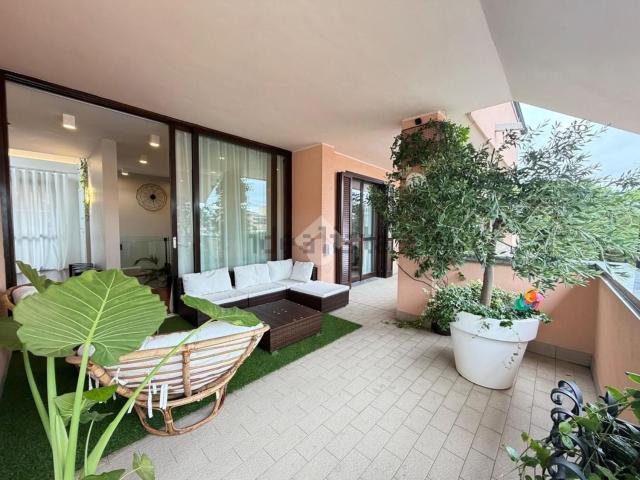 Appartamento in vendita di 190 m² in Via Fratelli Bandiera, 1