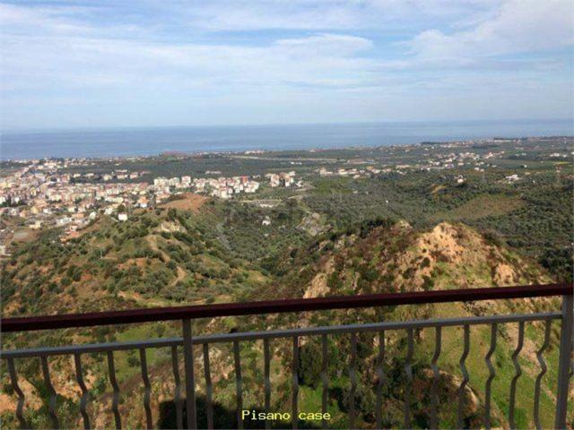 Appartamento in vendita di 190 m² in Via i° santo stefano, 21