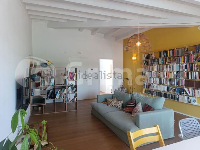 Appartamento in vendita di 190 m² in Via Jacopo Facciolati