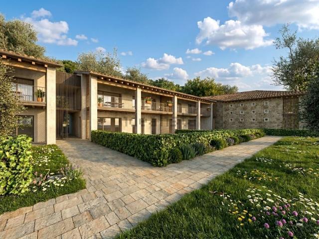 Appartamento in vendita di 190 m² in Via Lago Lucone