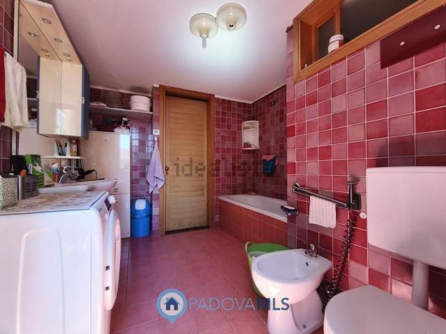 Appartamento in vendita di 190 m² in Via Luigi Cadorna, 20