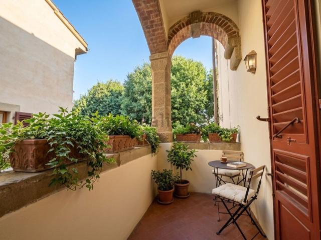 Appartamento in vendita di 190 m² in Via Mannelli