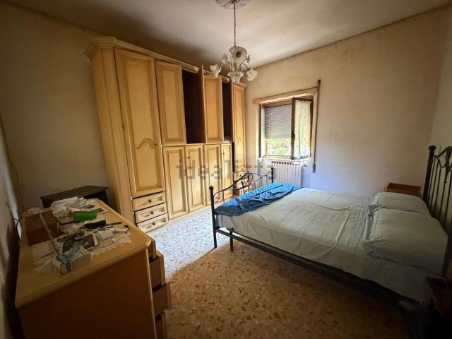 Appartamento in vendita di 190 m² in Via Nettunense, 45