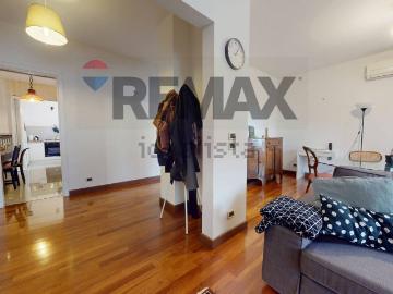 Appartamento in vendita di 132 m² in Via Savona, 21