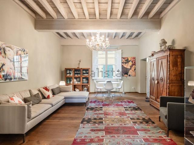 Appartamento in vendita di 190 m² in Via Sant&apos Andrea