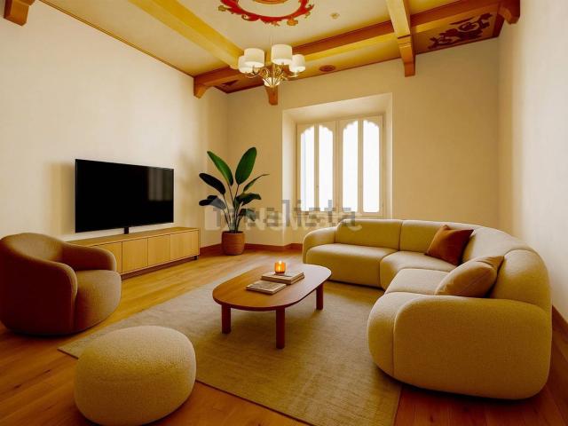 Appartamento in vendita di 190 m² in Via Santa Teresa