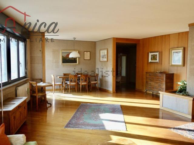 Appartamento in vendita di 190 m² in Via Scipio Sighele