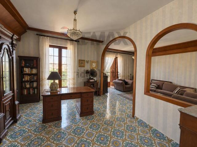 Appartamento in vendita di 190 m² in Via Stesicoro, 62
