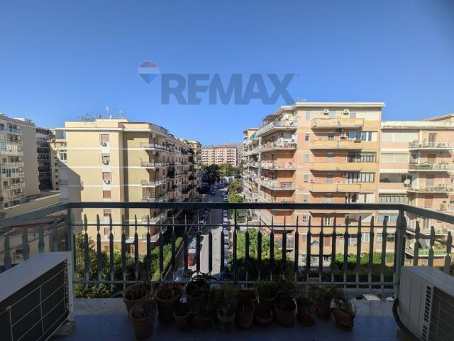 Appartamento in vendita di 190 m² in Via Paolo Veronese, 26