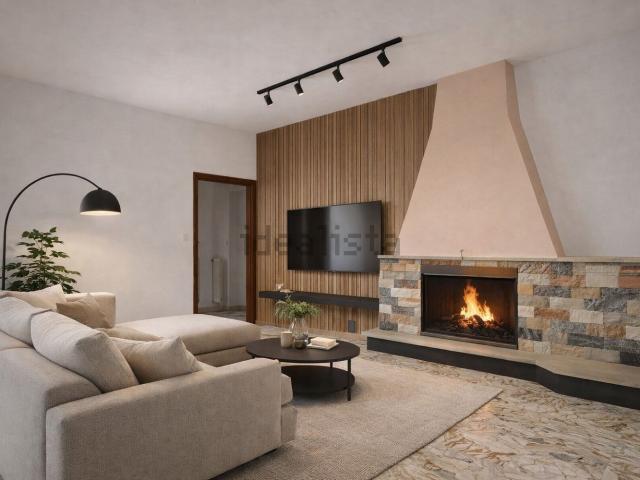 Appartamento in vendita di 190 m² in Via Piavola