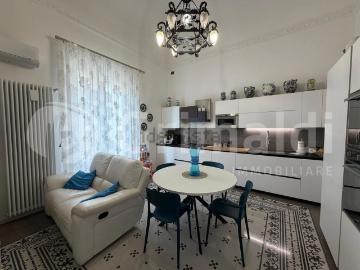 Appartamento in vendita di 190 m² in Via Principe di Scordia, 61