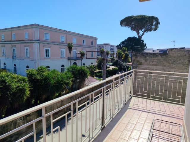 Appartamento in vendita di 190 m² in Via Torrino, 28