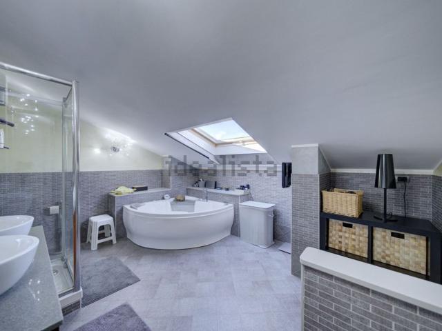 Appartamento in vendita di 190 m² in Via Taneschie, 16