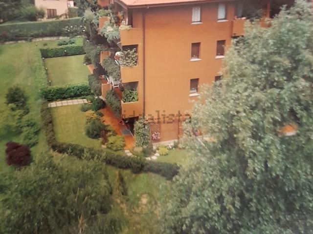 Appartamento in vendita di 190 m² in Via Vincenzo Vela, 17