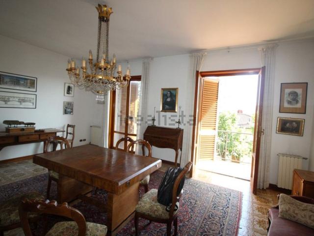 Appartamento in vendita di 190 m² in Viale Roma