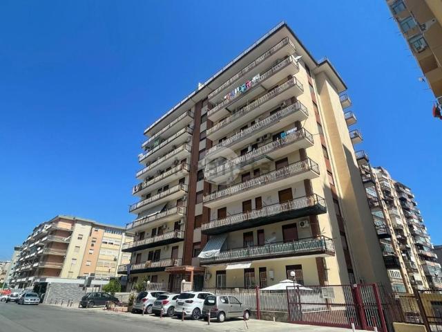 Appartamento in vendita di 190 m² in Corso dei Mille, 1062